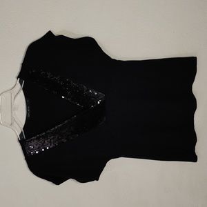 Cortelle Women's Size Small Short Sleeve Sequin Bordered V-Neck